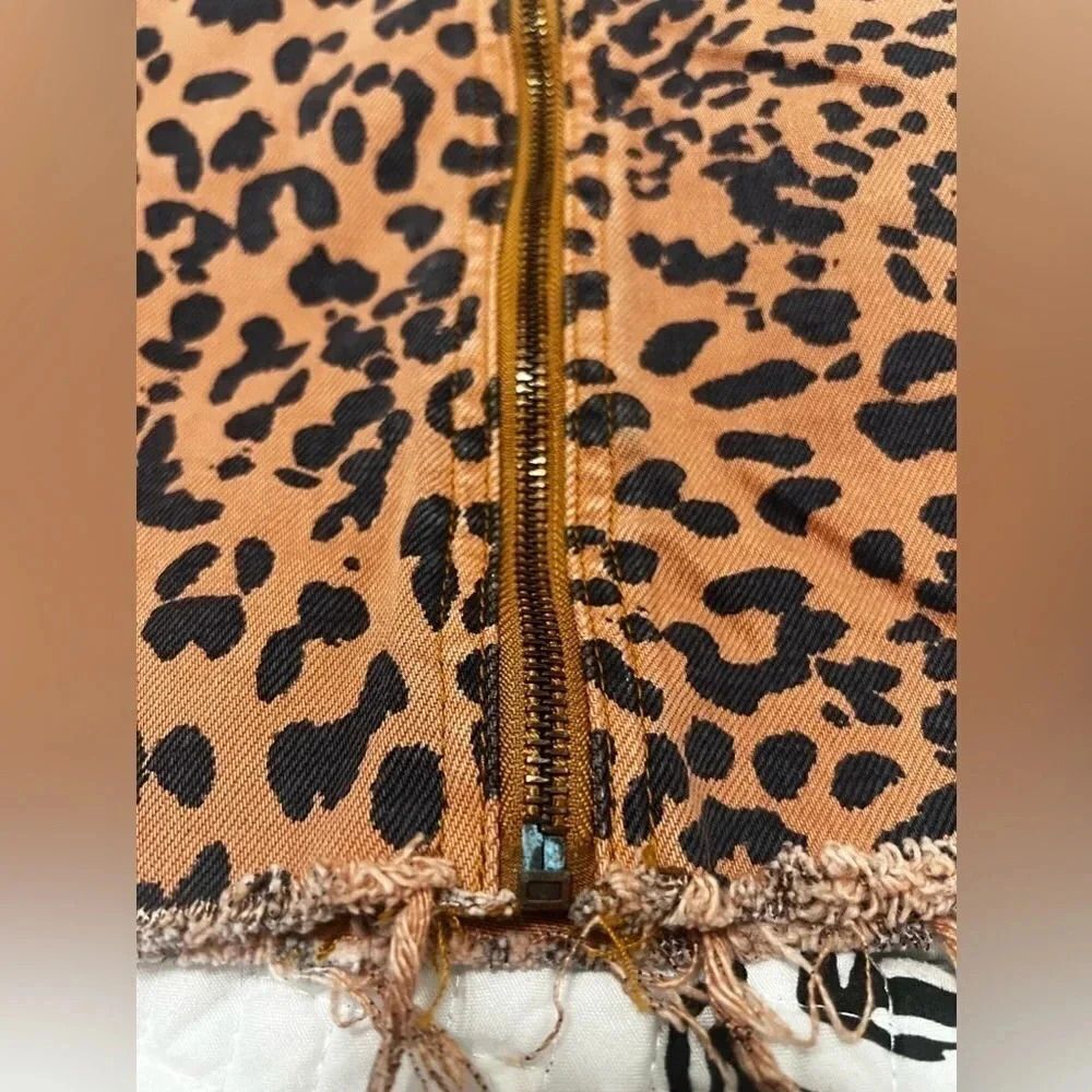Free people Leopard Print Denim We The Free Mini Skirt by we the Free 27 4 - Picture 2 of 13